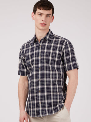 Textured Check Short-Sleeve Shirt